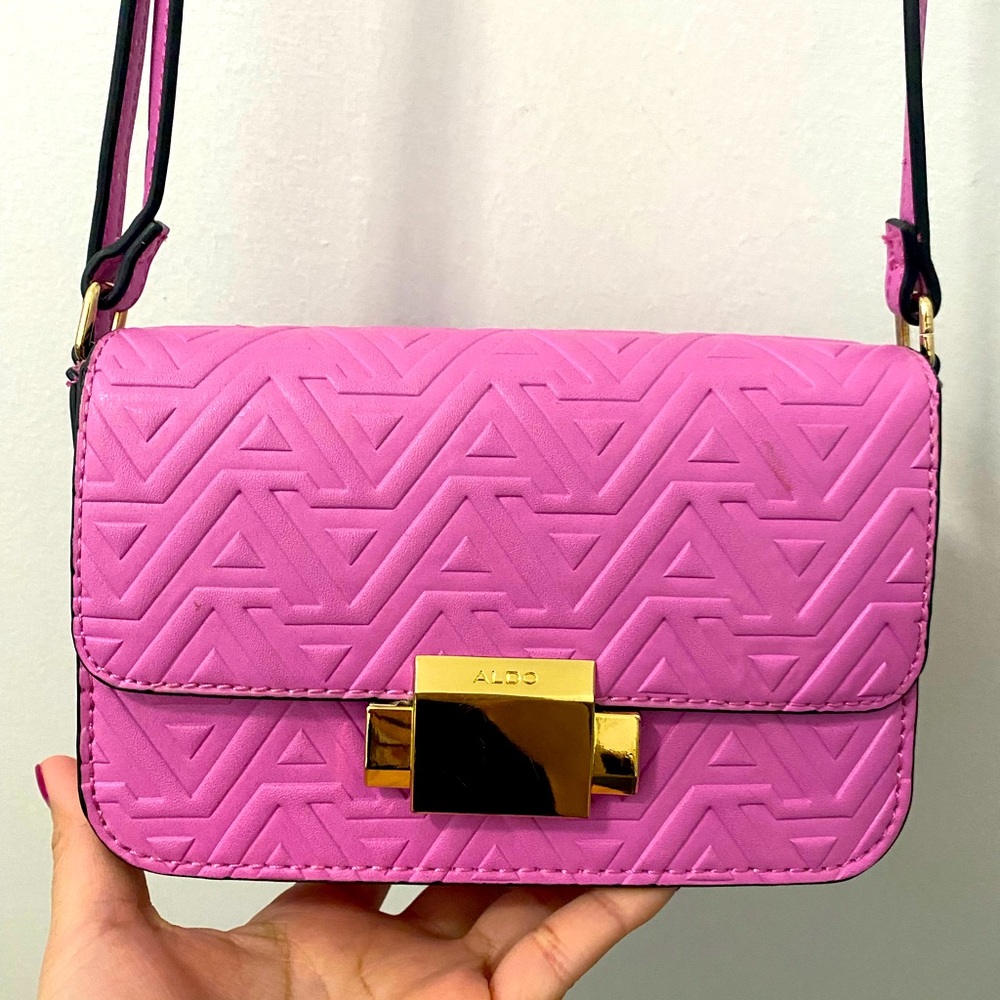 Aldo - Picture 3 of 6